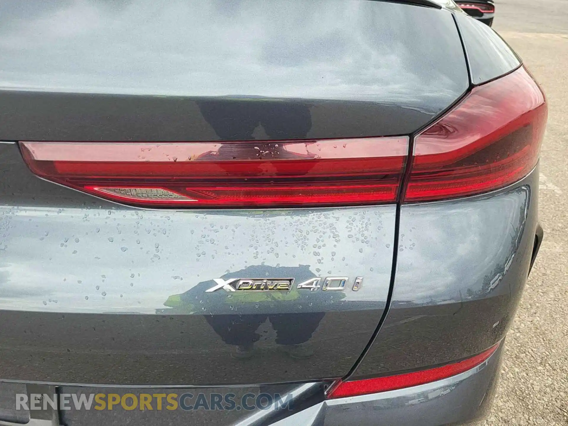 2 Photograph of a damaged car 5UXCY6C03L9D68842 BMW X6 2020