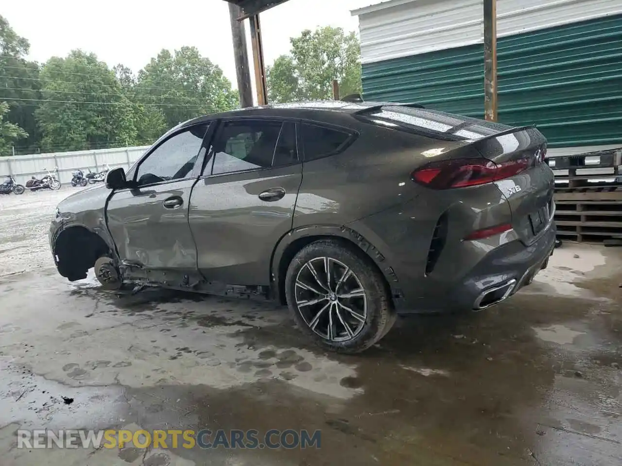 2 Photograph of a damaged car 5UXCY6C0XL9C57995 BMW X6 2020