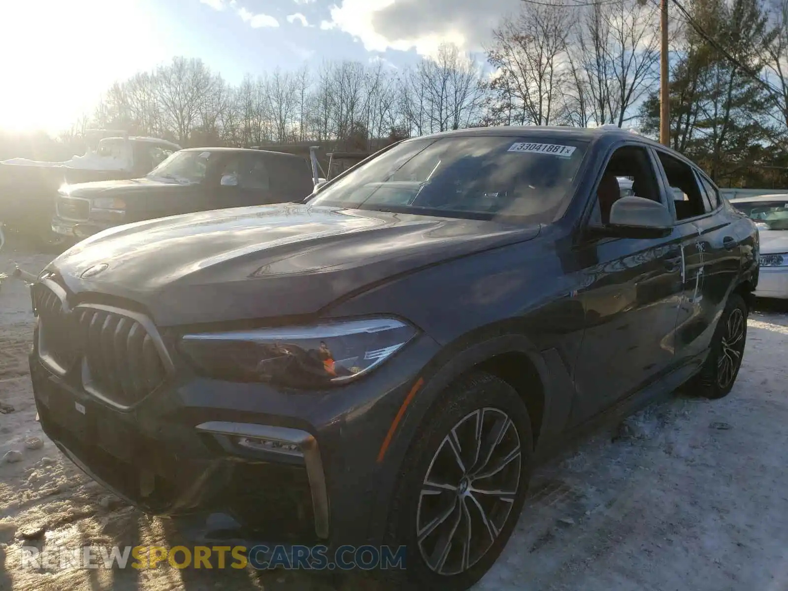 2 Photograph of a damaged car 5UXCY8C02L9B11294 BMW X6 2020