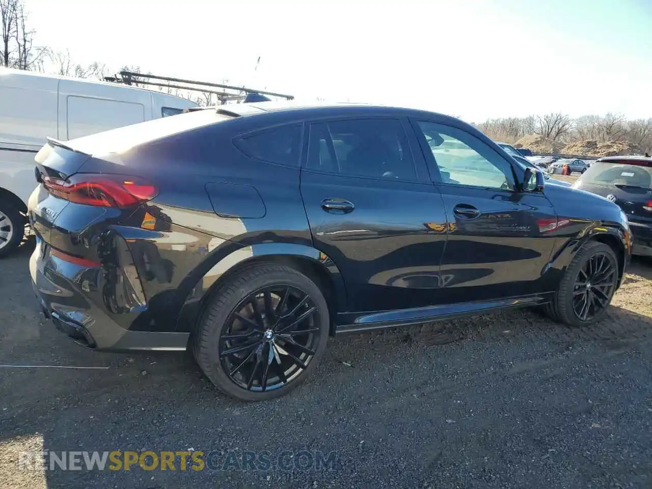 3 Photograph of a damaged car 5UXCY8C06L9C64986 BMW X6 2020