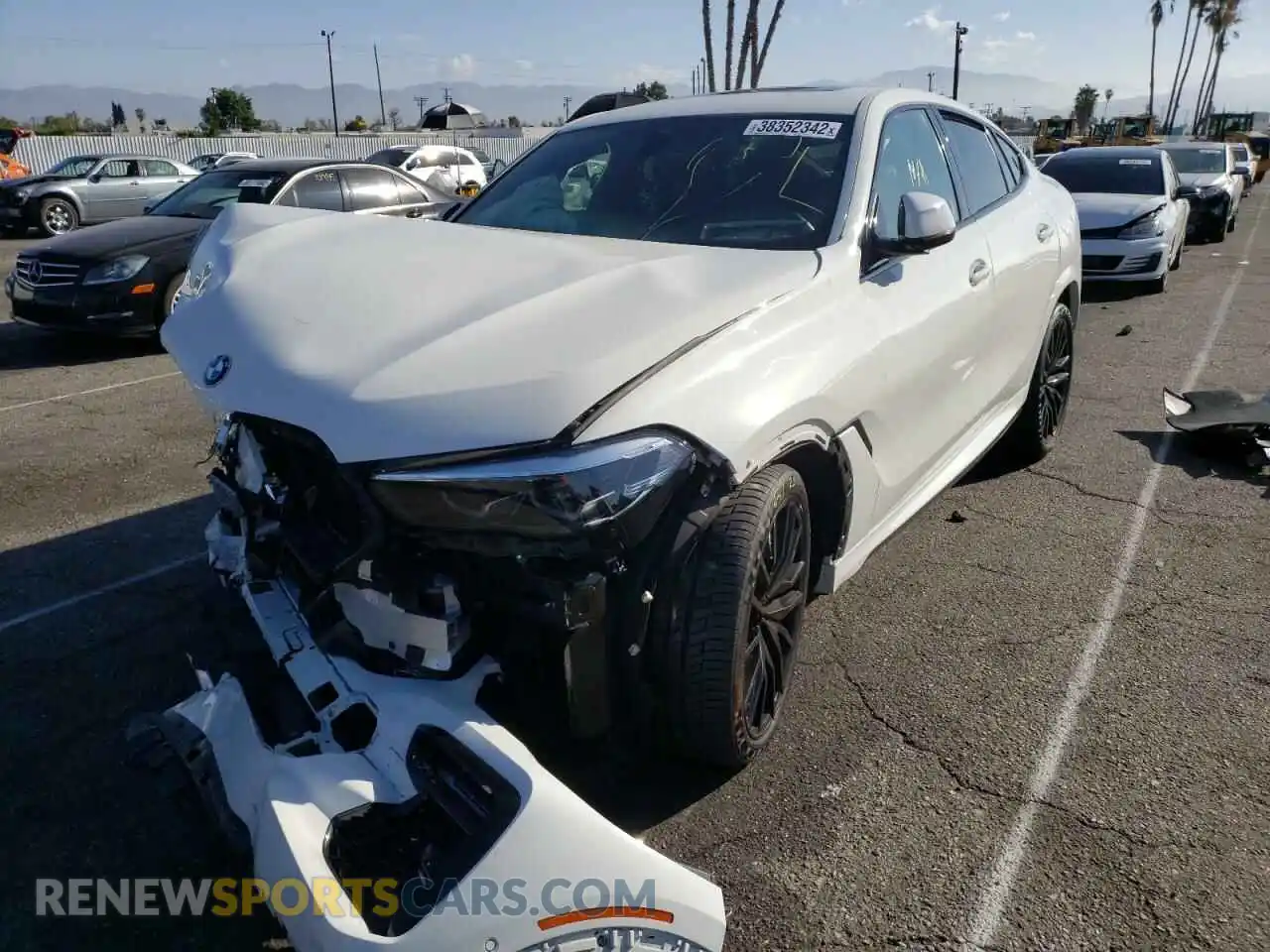 2 Photograph of a damaged car 5UXCY4C01M9E19678 BMW X6 2021