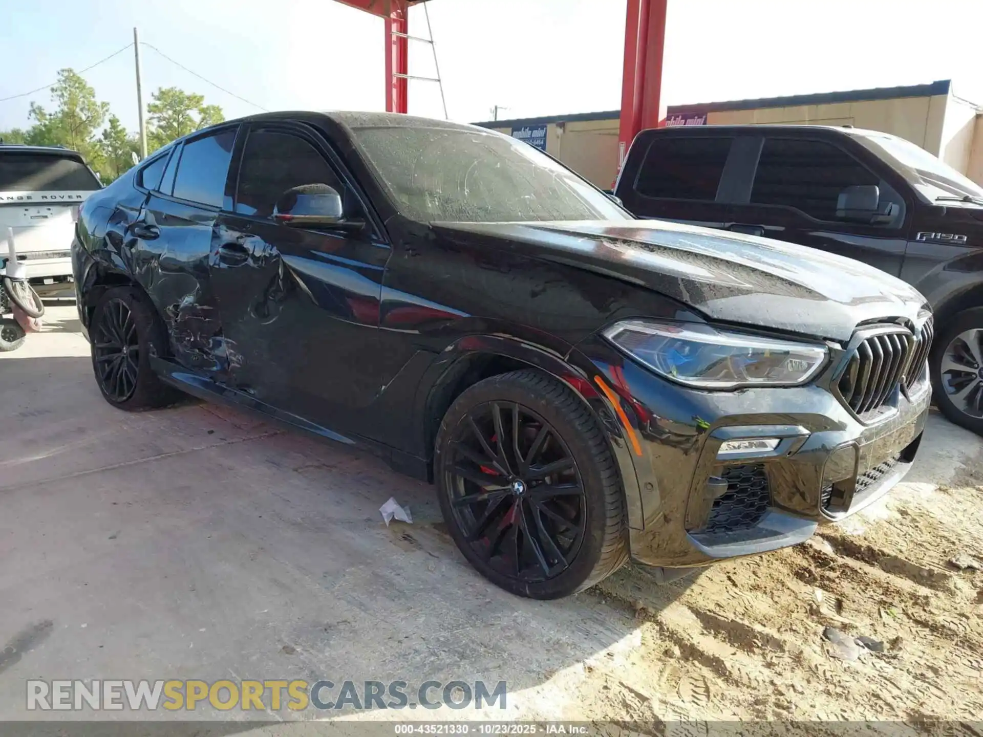 1 Photograph of a damaged car 5UXCY4C08M9H29469 BMW X6 2021