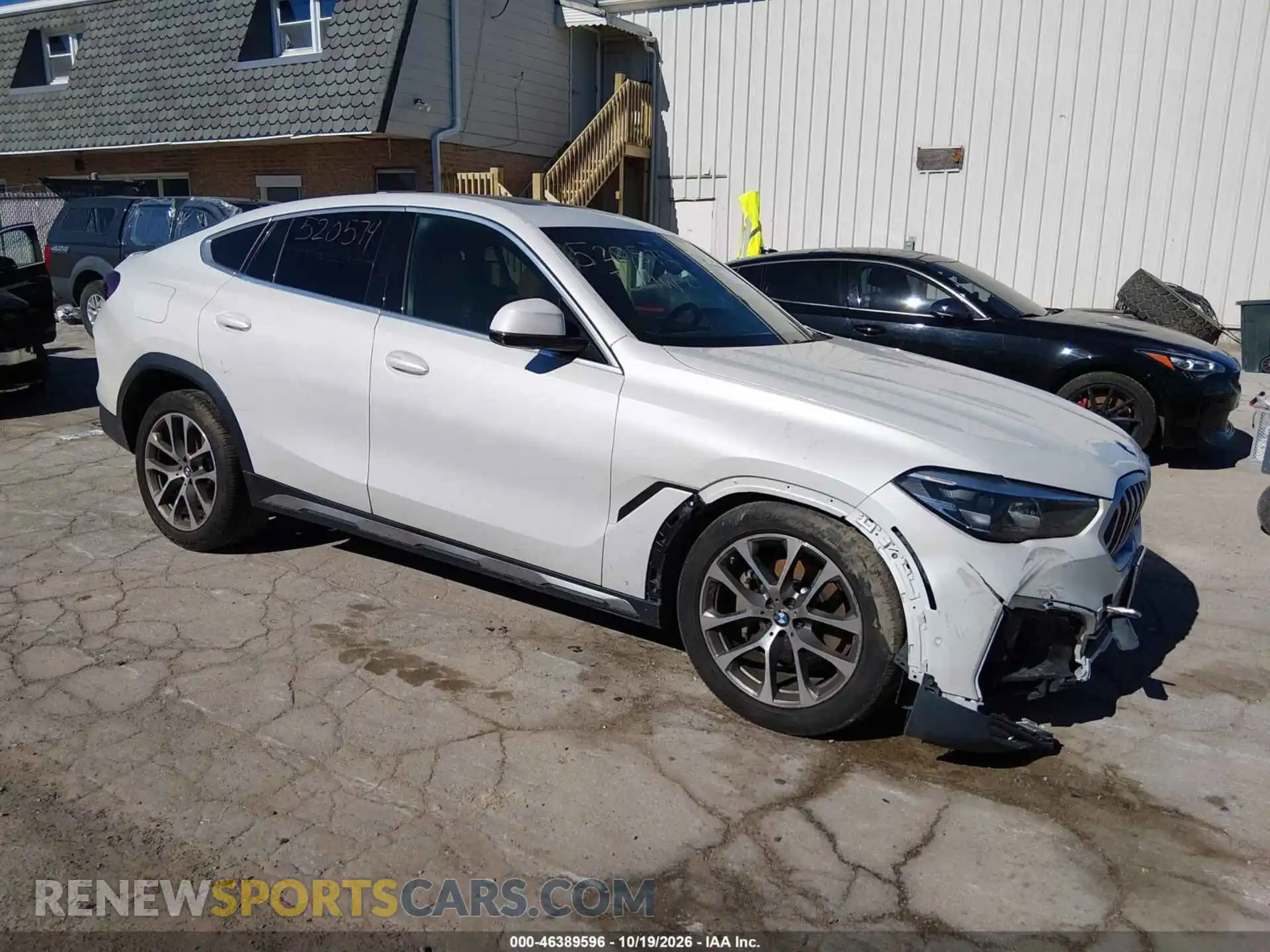 1 Photograph of a damaged car 5UXCY6C02M9F24676 BMW X6 2021