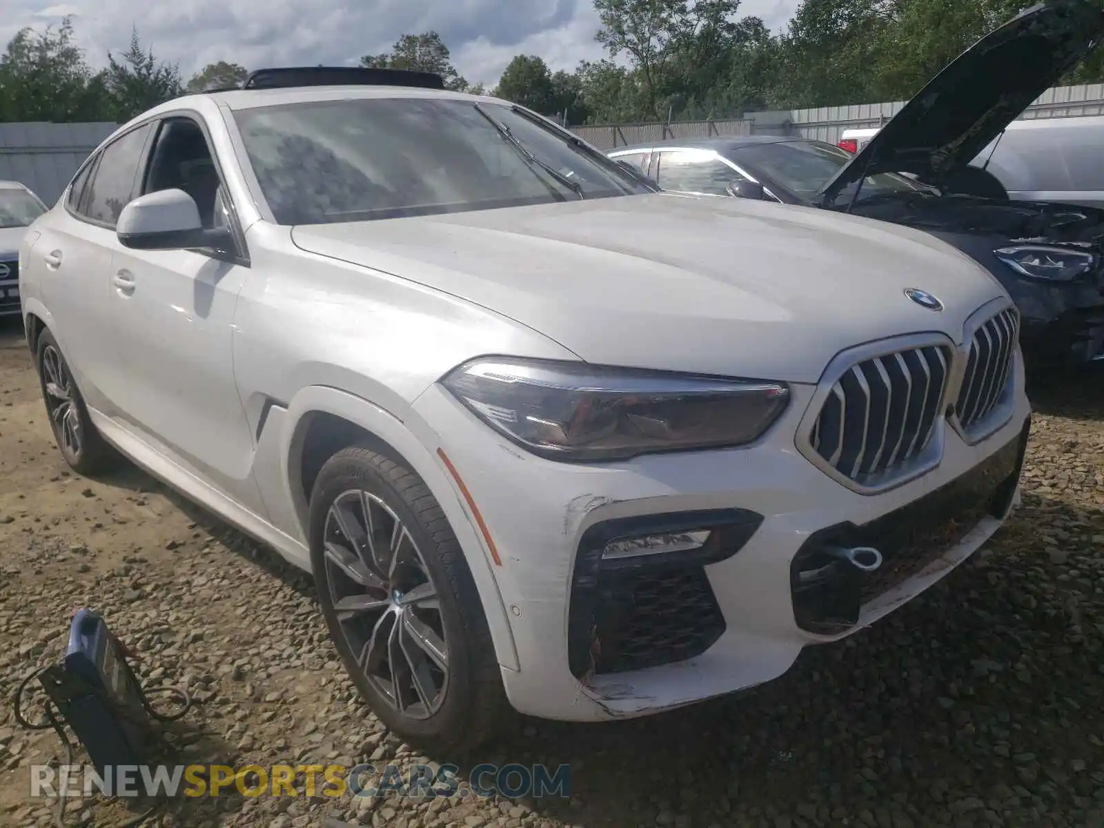 1 Photograph of a damaged car 5UXCY6C03M9E08225 BMW X6 2021