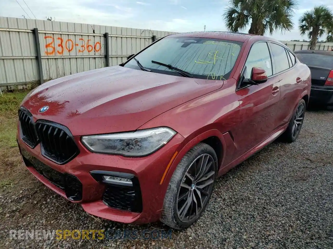 2 Photograph of a damaged car 5UXCY6C07M9G33568 BMW X6 2021