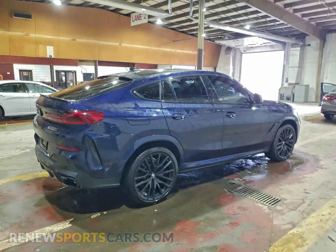 3 Photograph of a damaged car 5UXCY8C02M9D91025 BMW X6 2021
