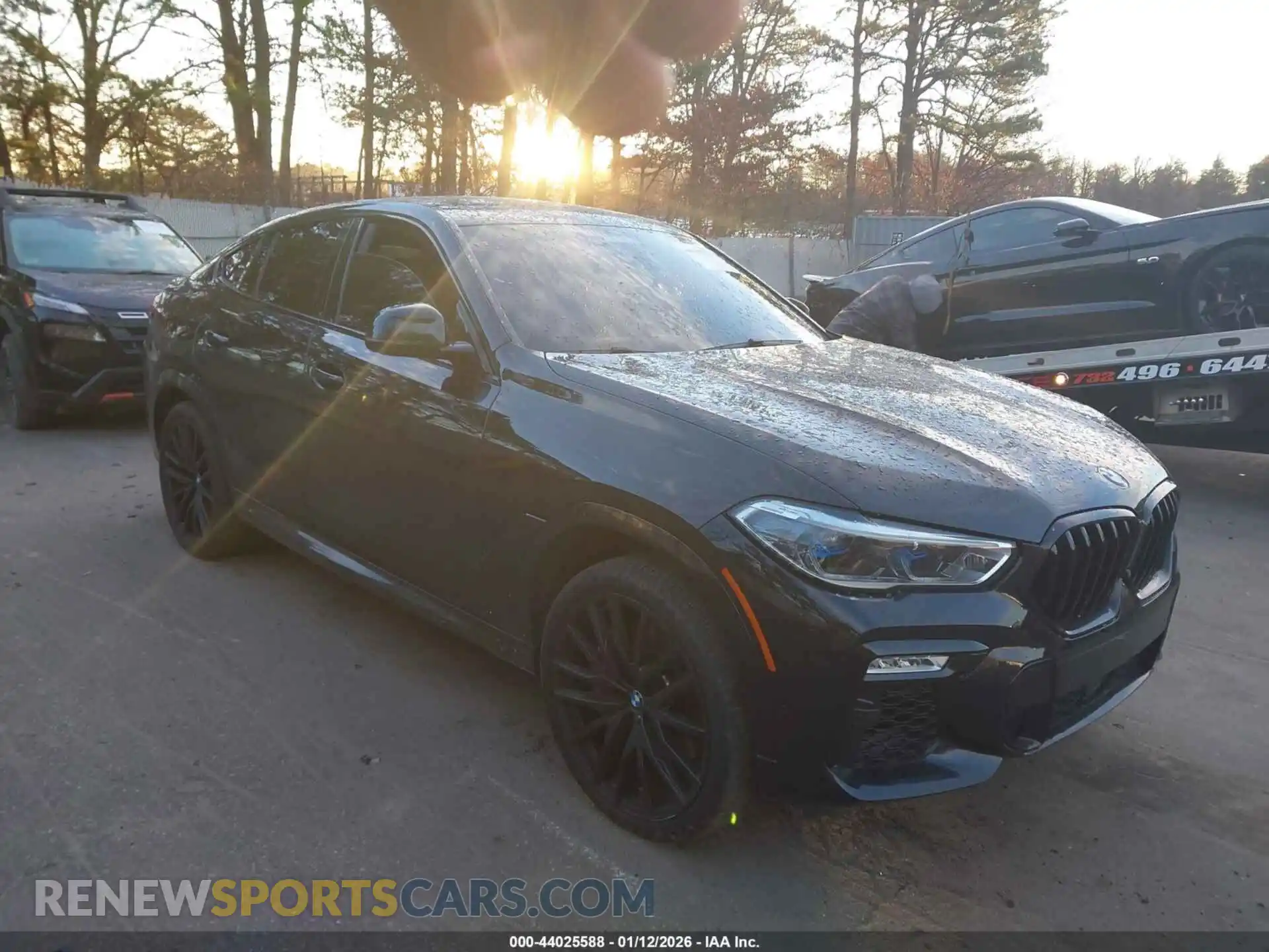 1 Photograph of a damaged car 5UXCY8C03M9F12449 BMW X6 2021
