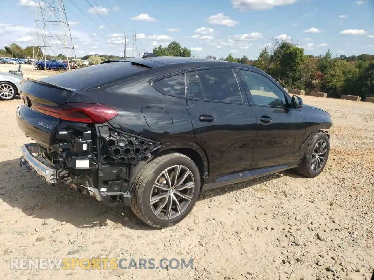 3 Photograph of a damaged car 5UXCY8C06M9F17046 BMW X6 2021