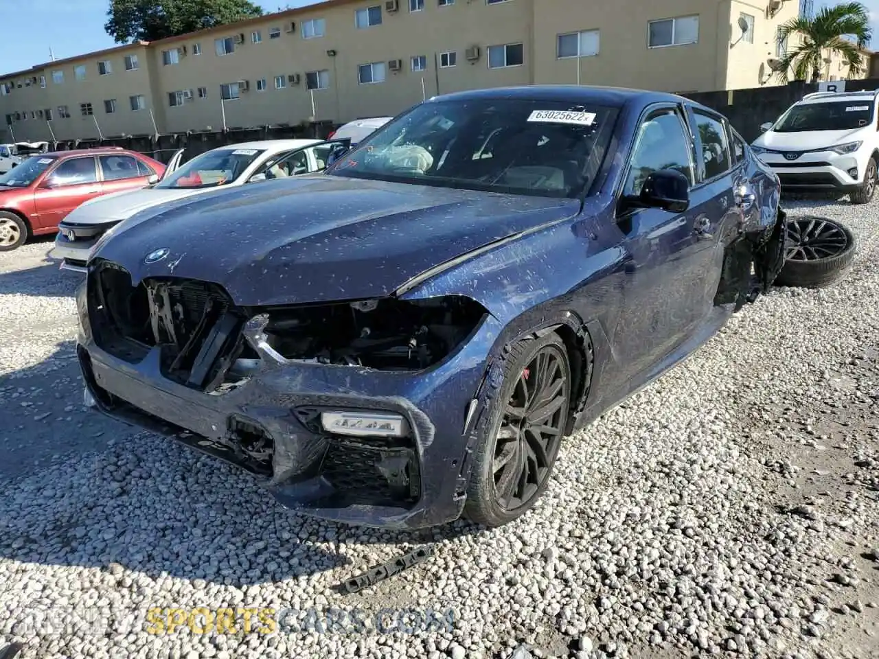 2 Photograph of a damaged car 5UXCY8C09M9E66884 BMW X6 2021