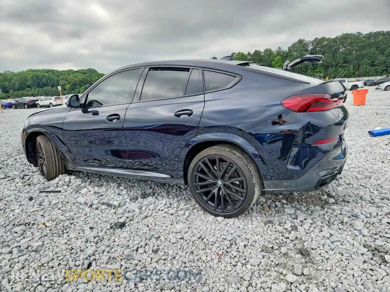 2 Photograph of a damaged car 5UXCY6C00N9L56406 BMW X6 2022