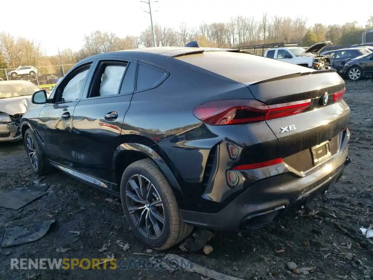 2 fotografías del automóvil dañado 5UXCY6C00N9L60424 BMW X6 2022