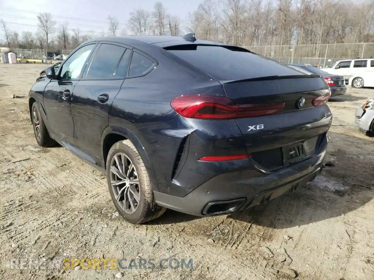 3 Photograph of a damaged car 5UXCY6C01N9K27591 BMW X6 2022