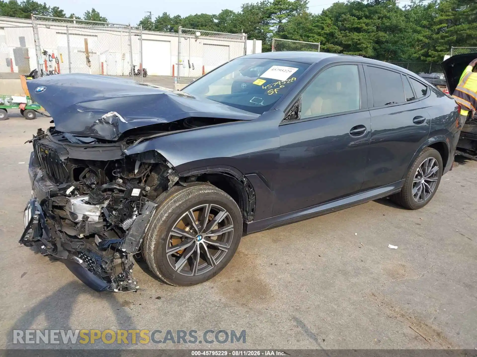 2 Photograph of a damaged car 5UXCY6C01N9M56837 BMW X6 2022