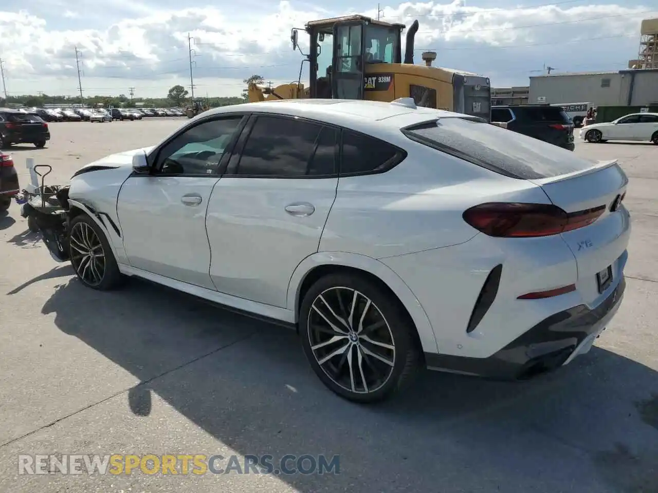 2 Photograph of a damaged car 5UXCY6C02N9K63242 BMW X6 2022
