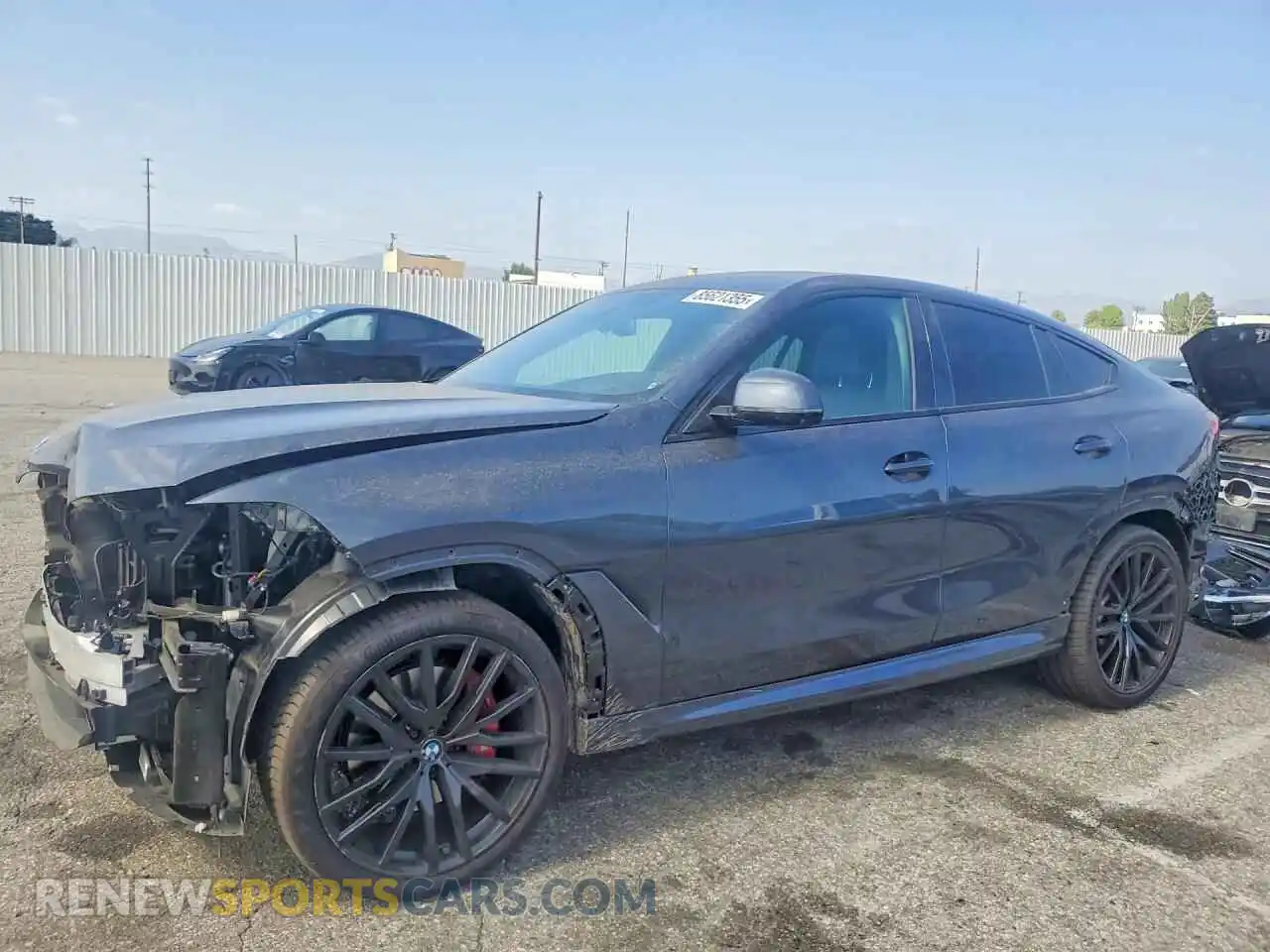 1 Фотография поврежденного автомобиля 5UXCY6C02N9M22096 BMW X6 2022