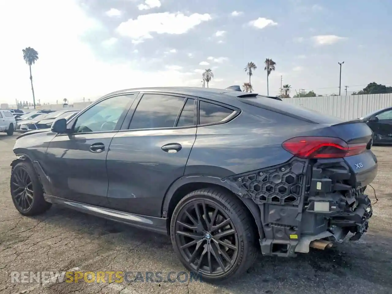 2 Фотография поврежденного автомобиля 5UXCY6C02N9M22096 BMW X6 2022