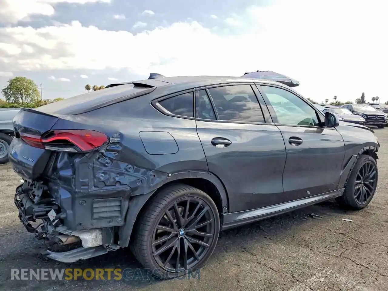 3 Фотография поврежденного автомобиля 5UXCY6C02N9M22096 BMW X6 2022