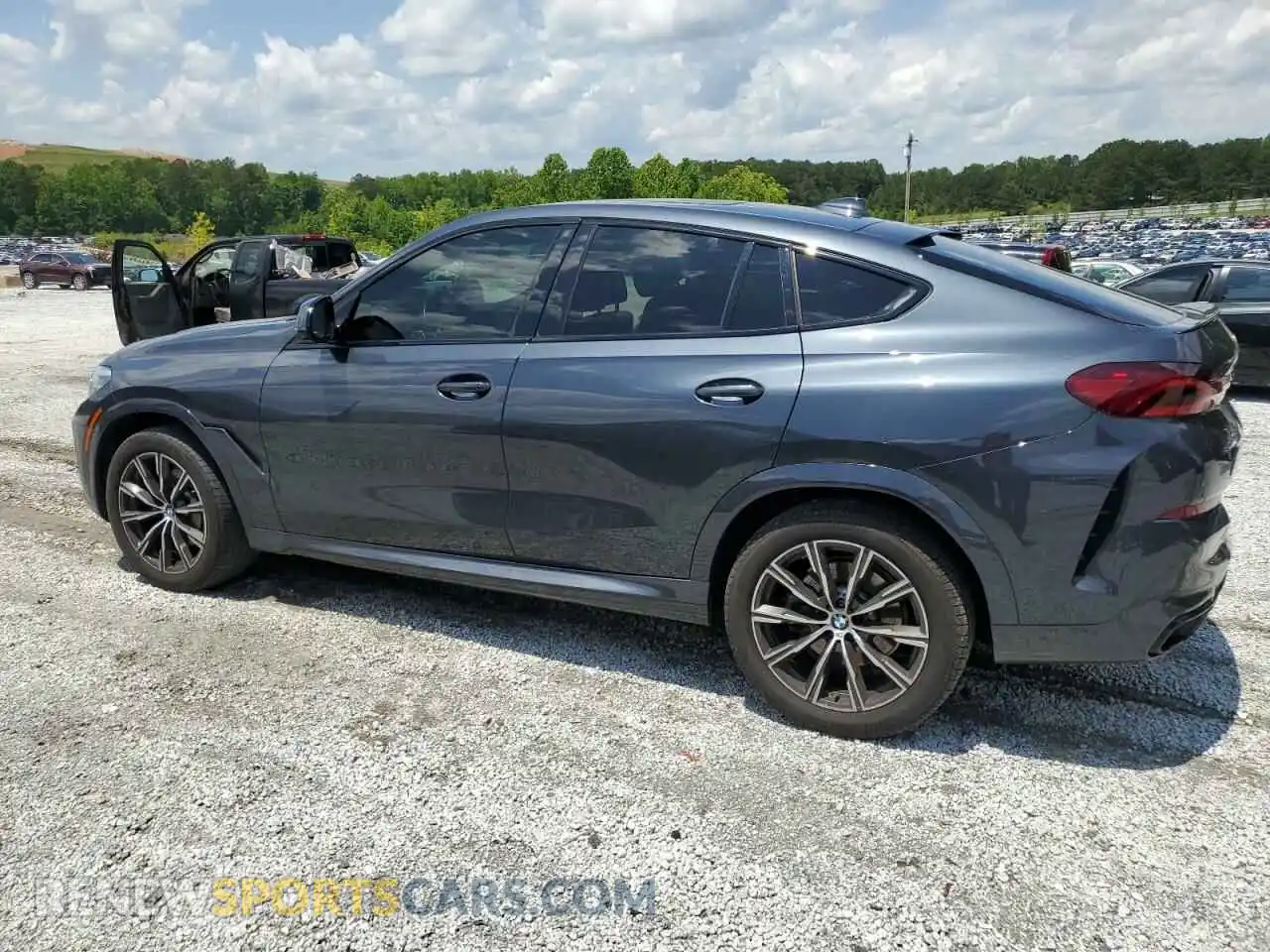 2 fotografías del automóvil dañado 5UXCY6C07N9L77298 BMW X6 2022