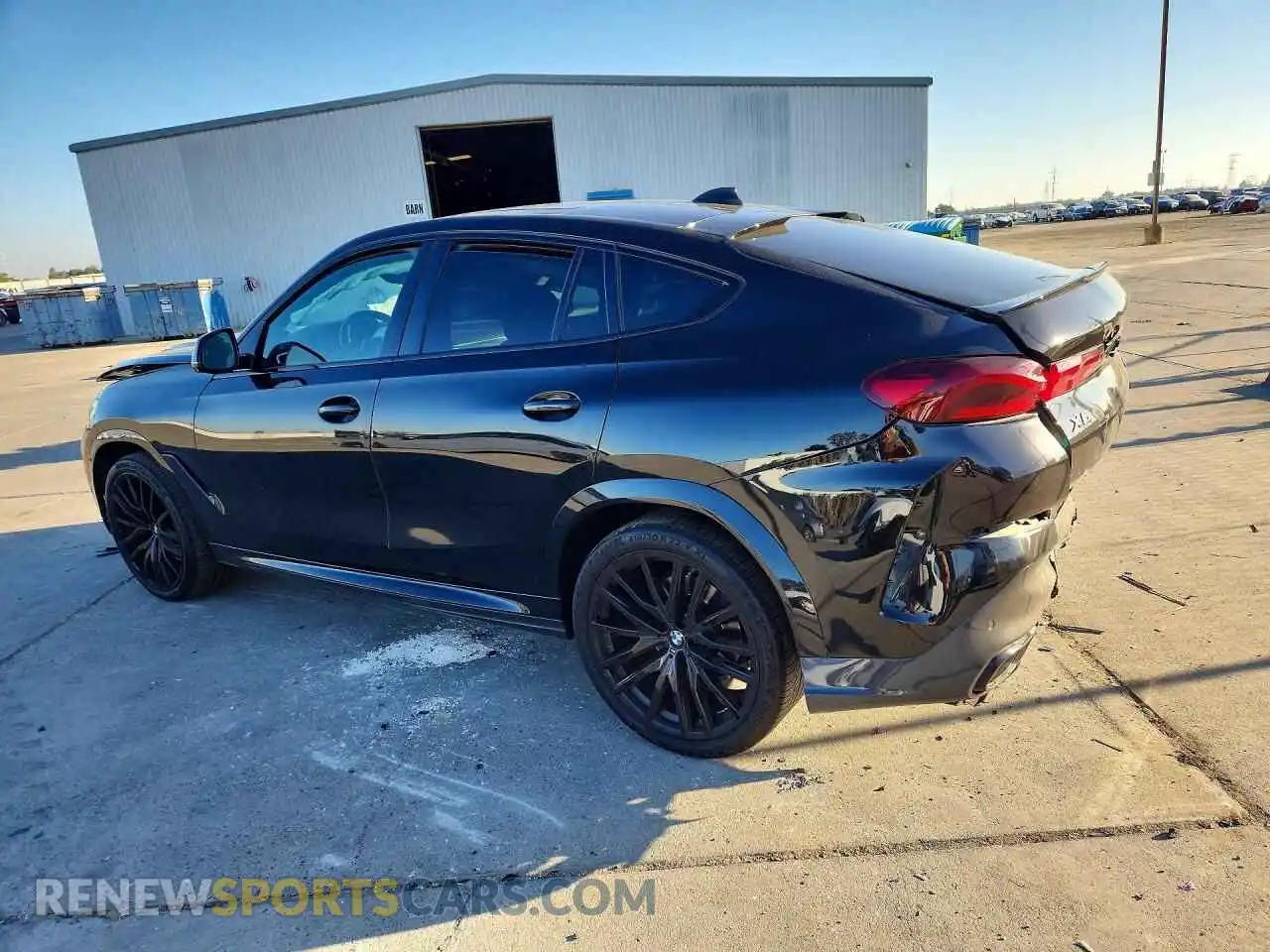 2 Фотография поврежденного автомобиля 5UXCY6C09N9N21322 BMW X6 2022