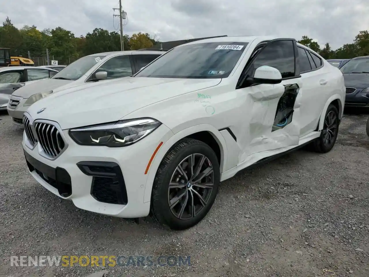 1 Photograph of a damaged car 5UXCY6C01P9R85014 BMW X6 2023