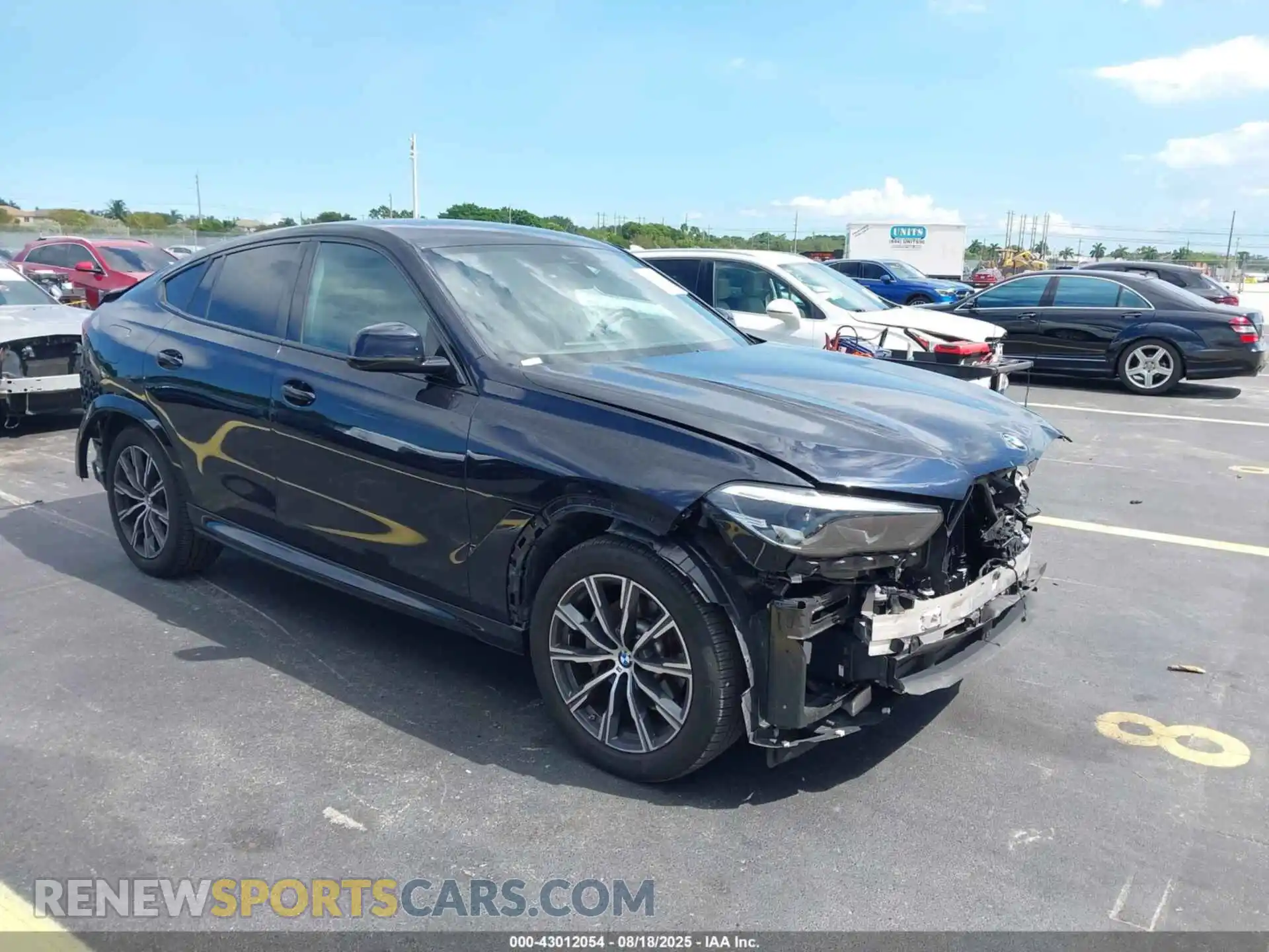 1 Фотография поврежденного автомобиля 5UXCY6C01P9R87121 BMW X6 2023