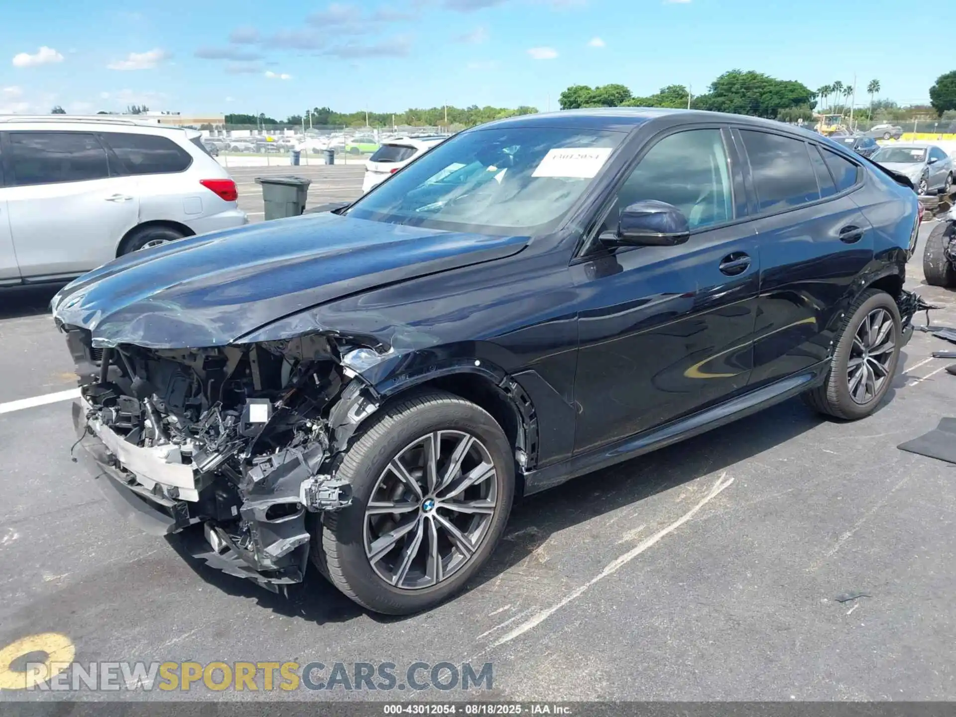 2 Фотография поврежденного автомобиля 5UXCY6C01P9R87121 BMW X6 2023
