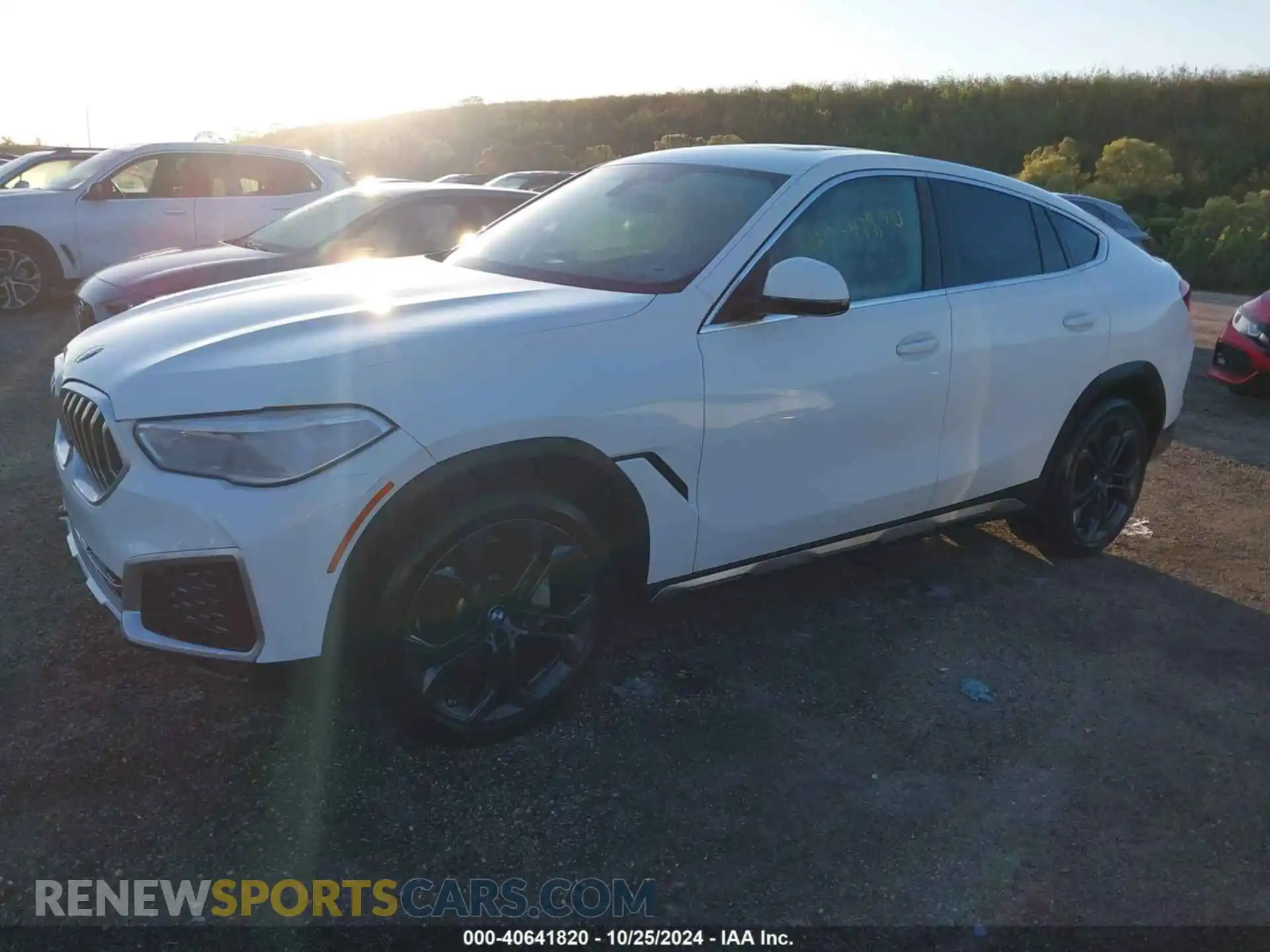 2 Photograph of a damaged car 5UXCY6C02P9R20642 BMW X6 2023