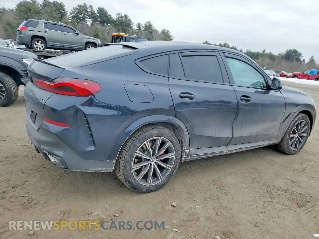 3 Photograph of a damaged car 5UXCY6C02P9R45119 BMW X6 2023