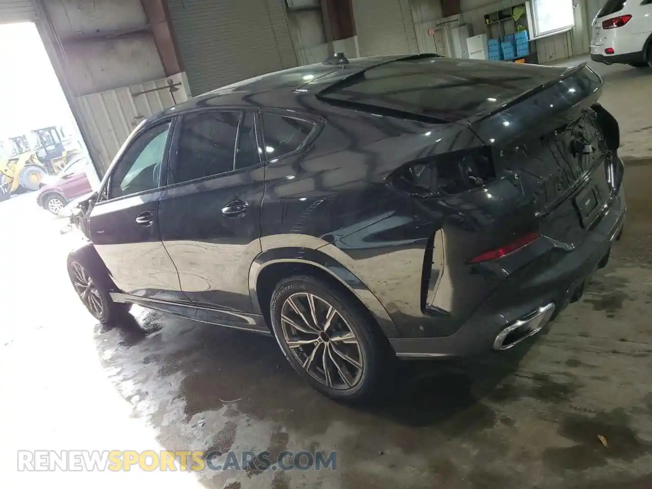 2 Photograph of a damaged car 5UXCY6C03P9N53850 BMW X6 2023