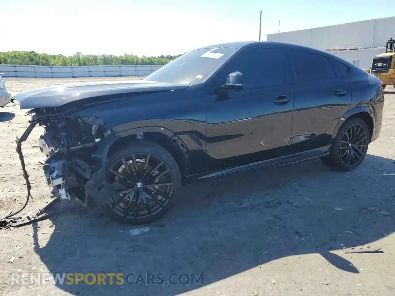 1 Photograph of a damaged car 5UXCY6C03P9P95683 BMW X6 2023