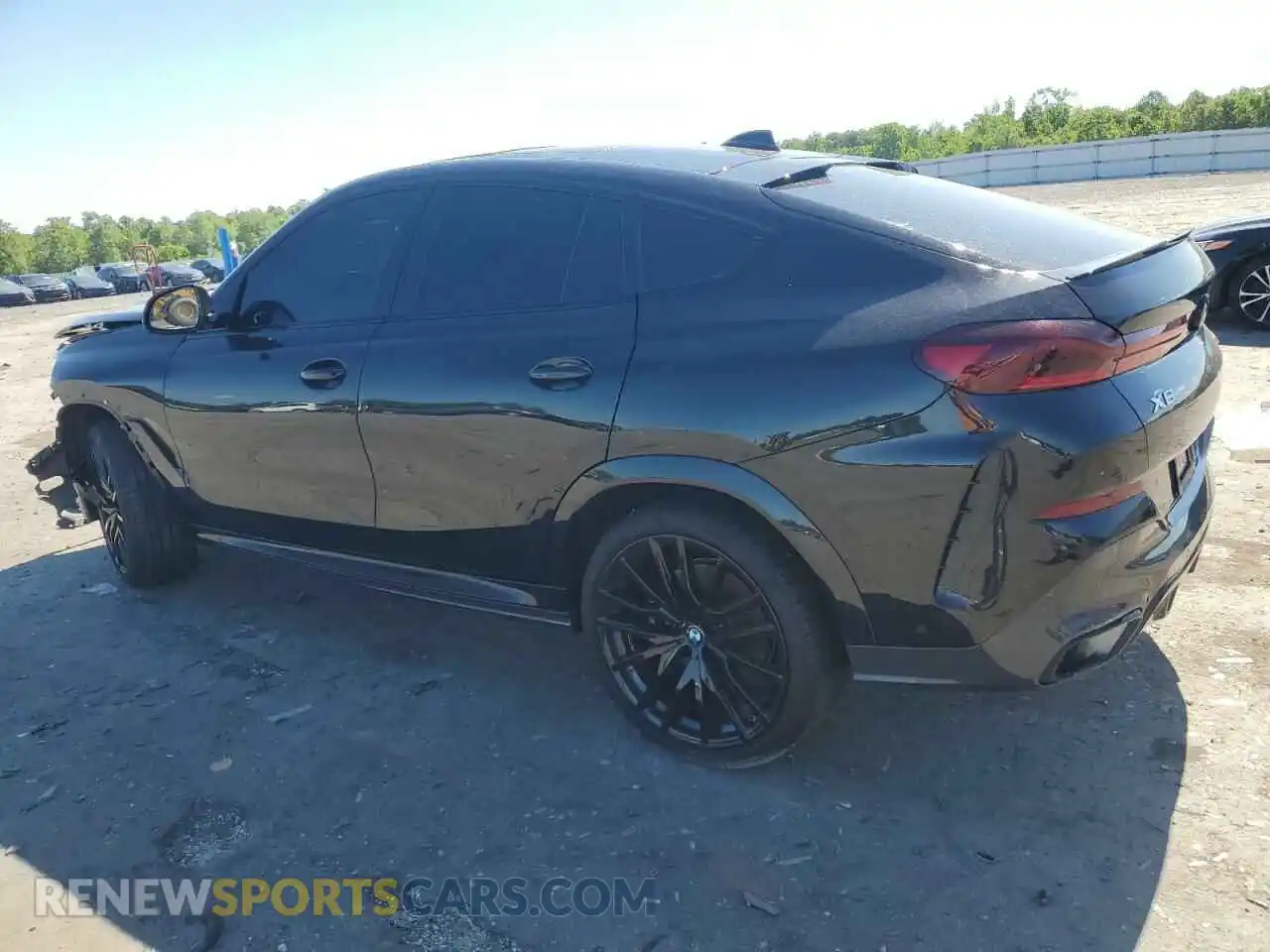 2 Photograph of a damaged car 5UXCY6C03P9P95683 BMW X6 2023