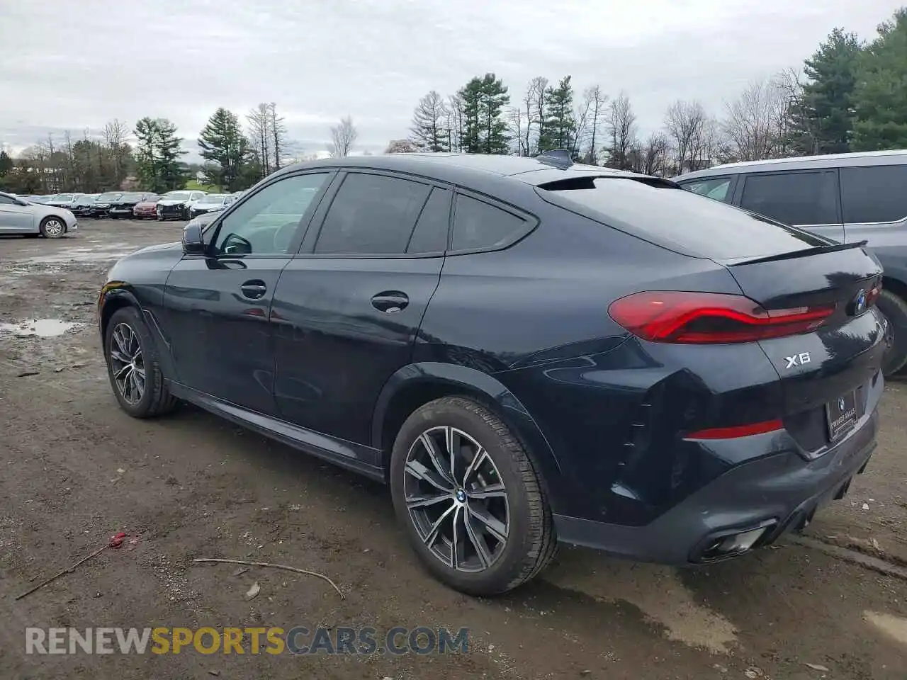 2 fotografías del automóvil dañado 5UXCY6C03P9R56369 BMW X6 2023