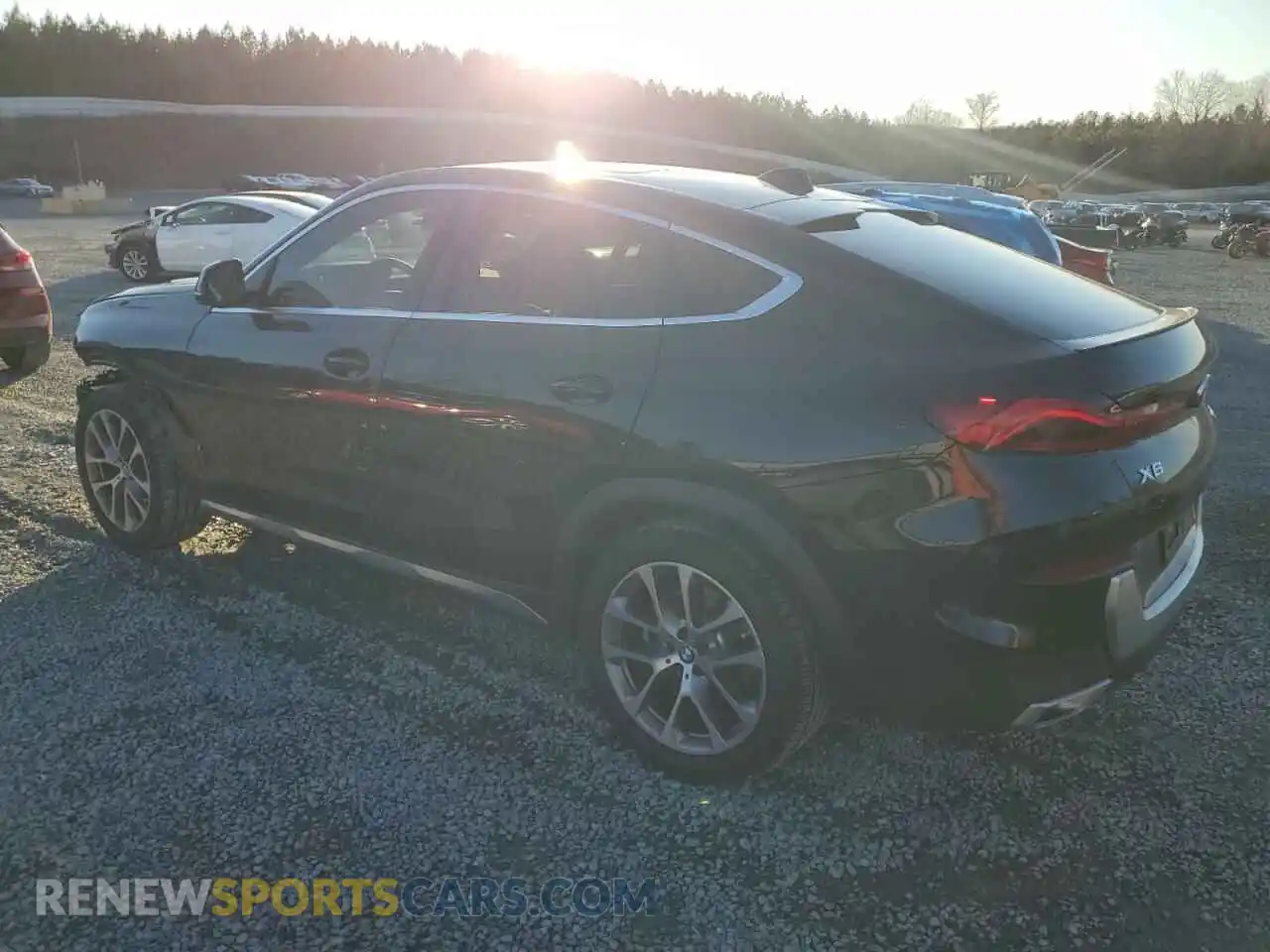 2 Photograph of a damaged car 5UXCY6C04P9P57508 BMW X6 2023