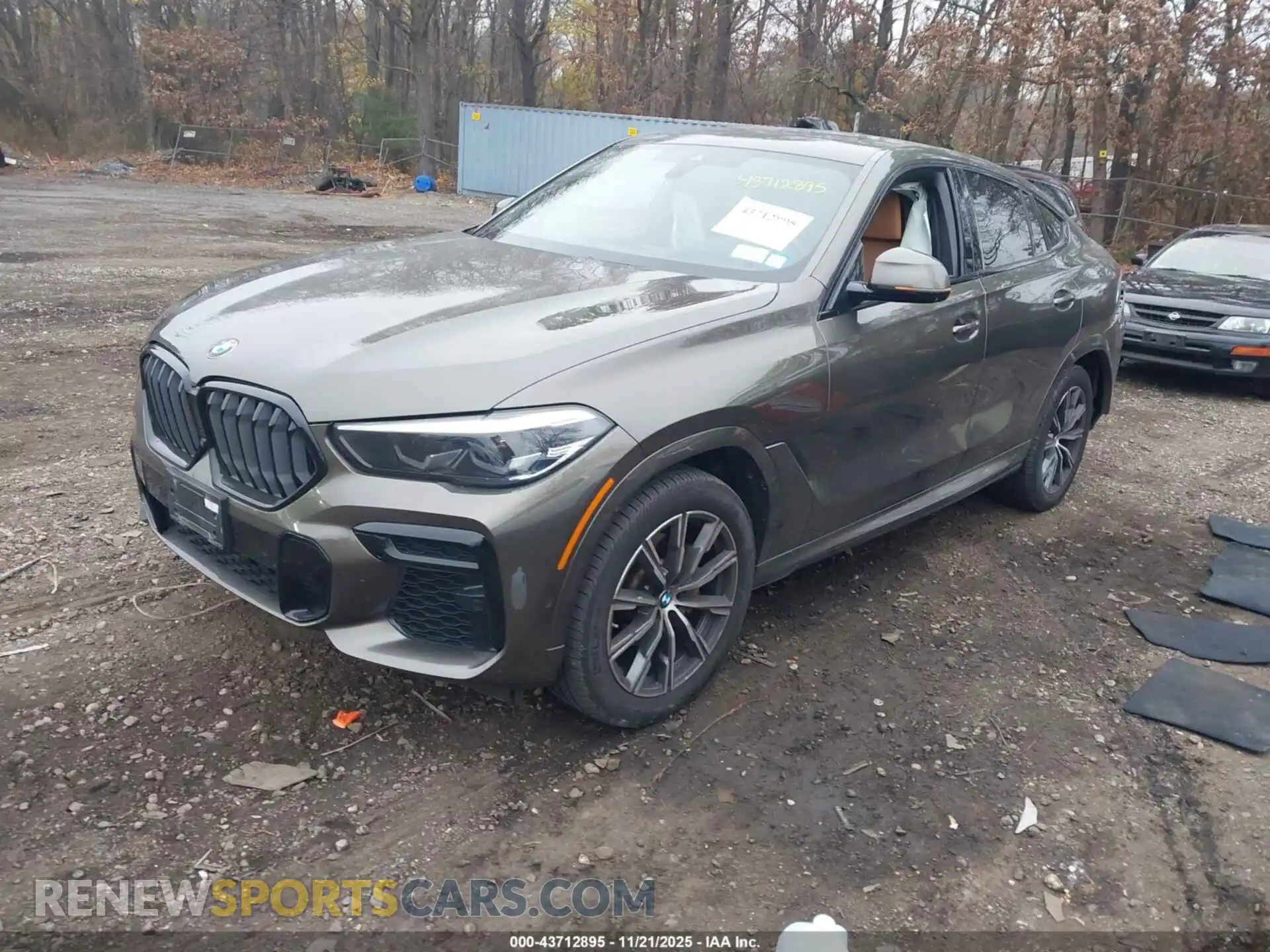 2 Photograph of a damaged car 5UXCY6C05P9N67409 BMW X6 2023