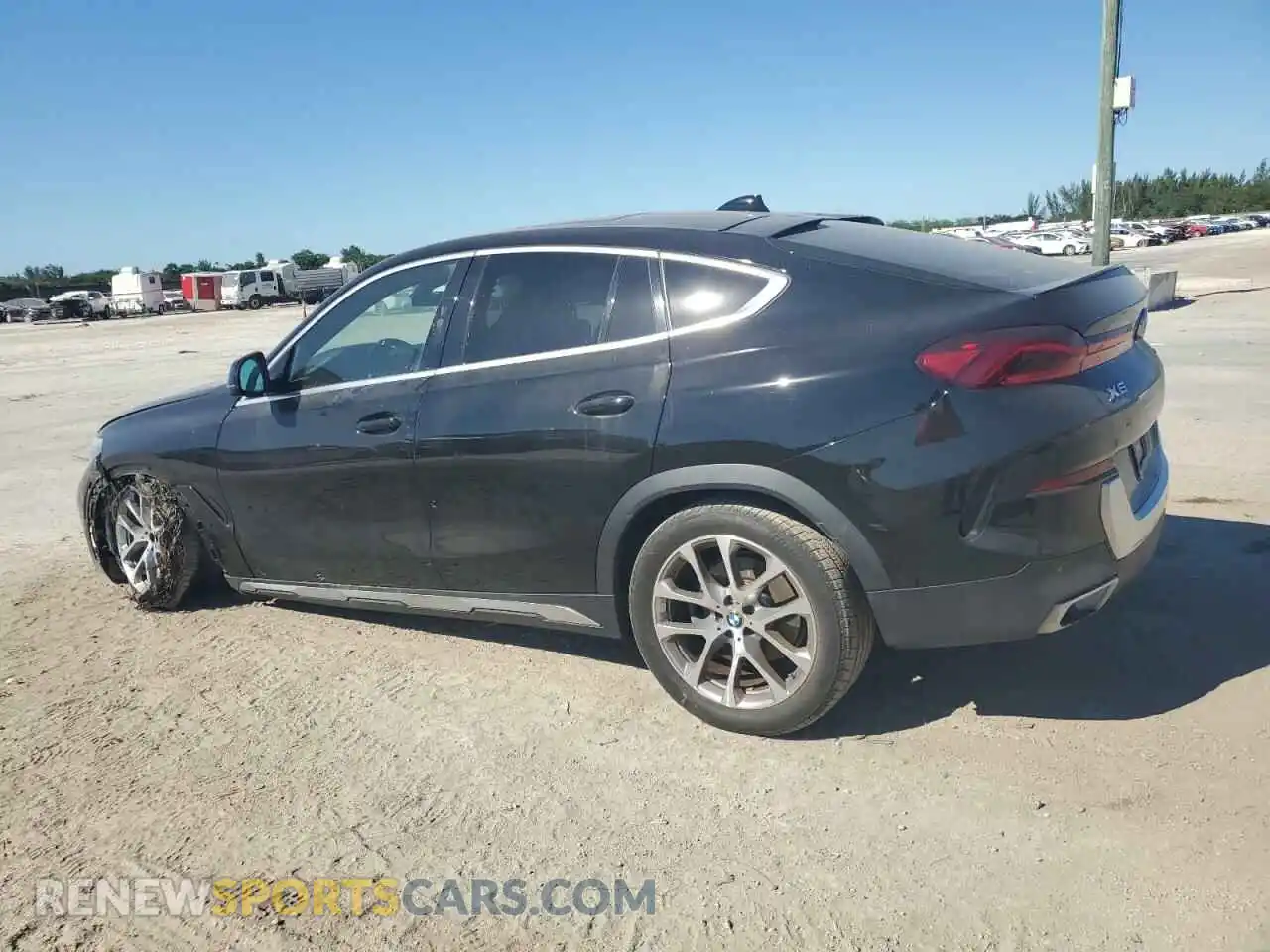2 Photograph of a damaged car 5UXCY6C05P9P94633 BMW X6 2023