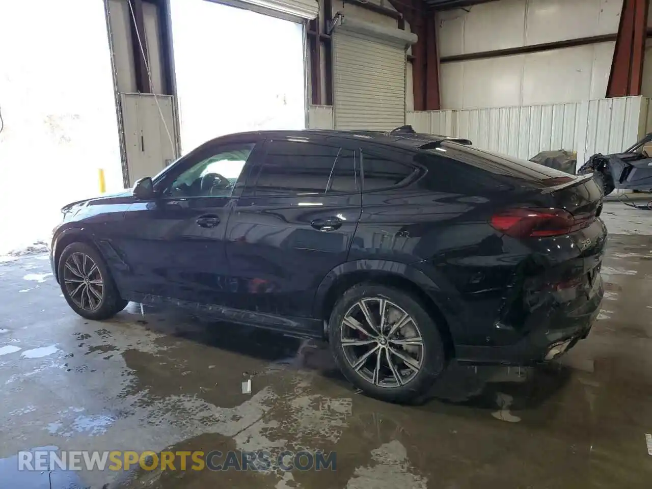 2 Photograph of a damaged car 5UXCY6C05P9R93634 BMW X6 2023