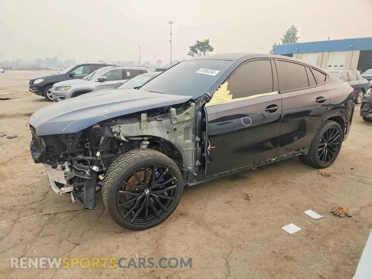 1 Photograph of a damaged car 5UXCY6C06P9N62624 BMW X6 2023
