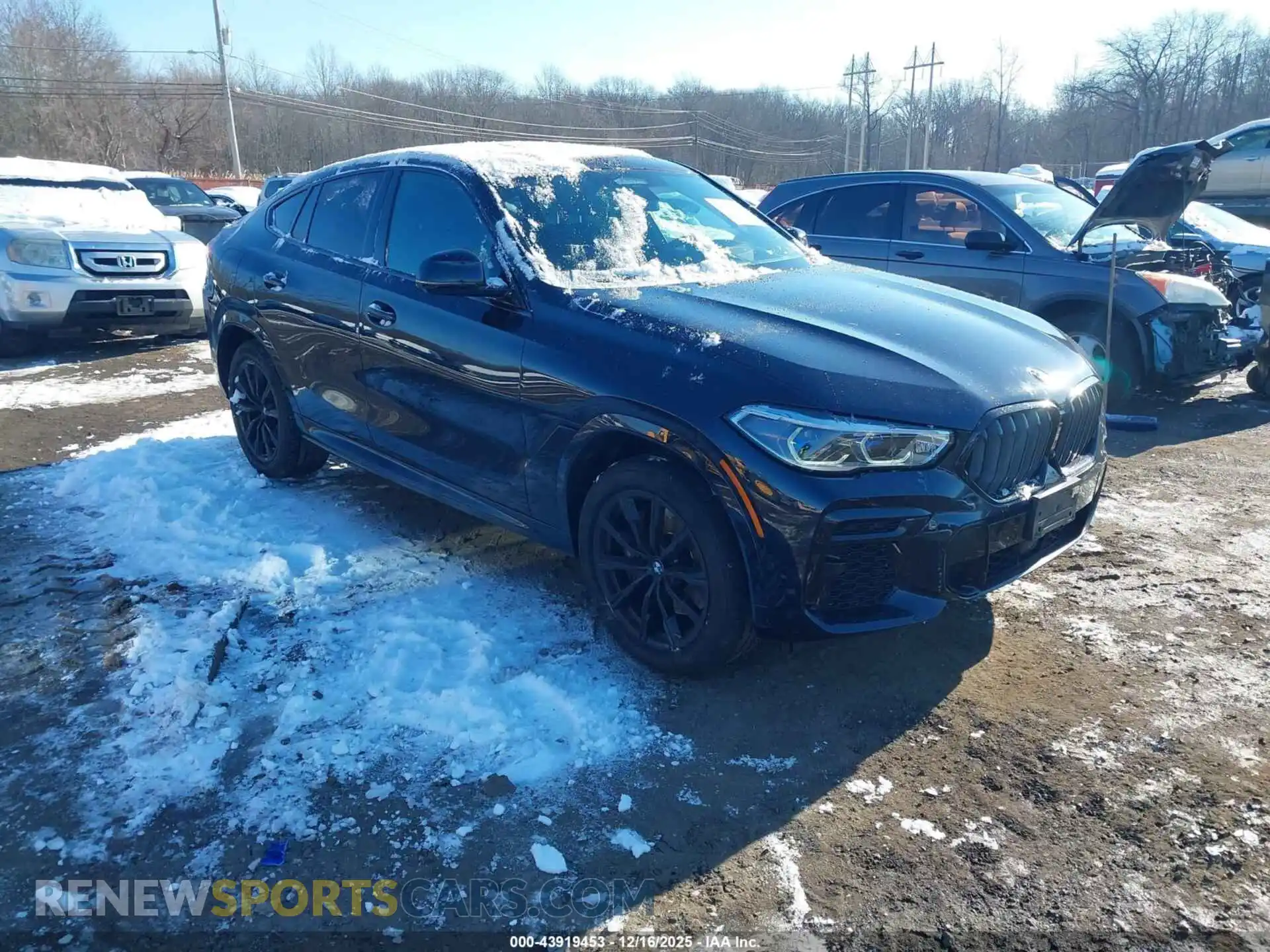 1 Photograph of a damaged car 5UXCY6C06P9P90638 BMW X6 2023