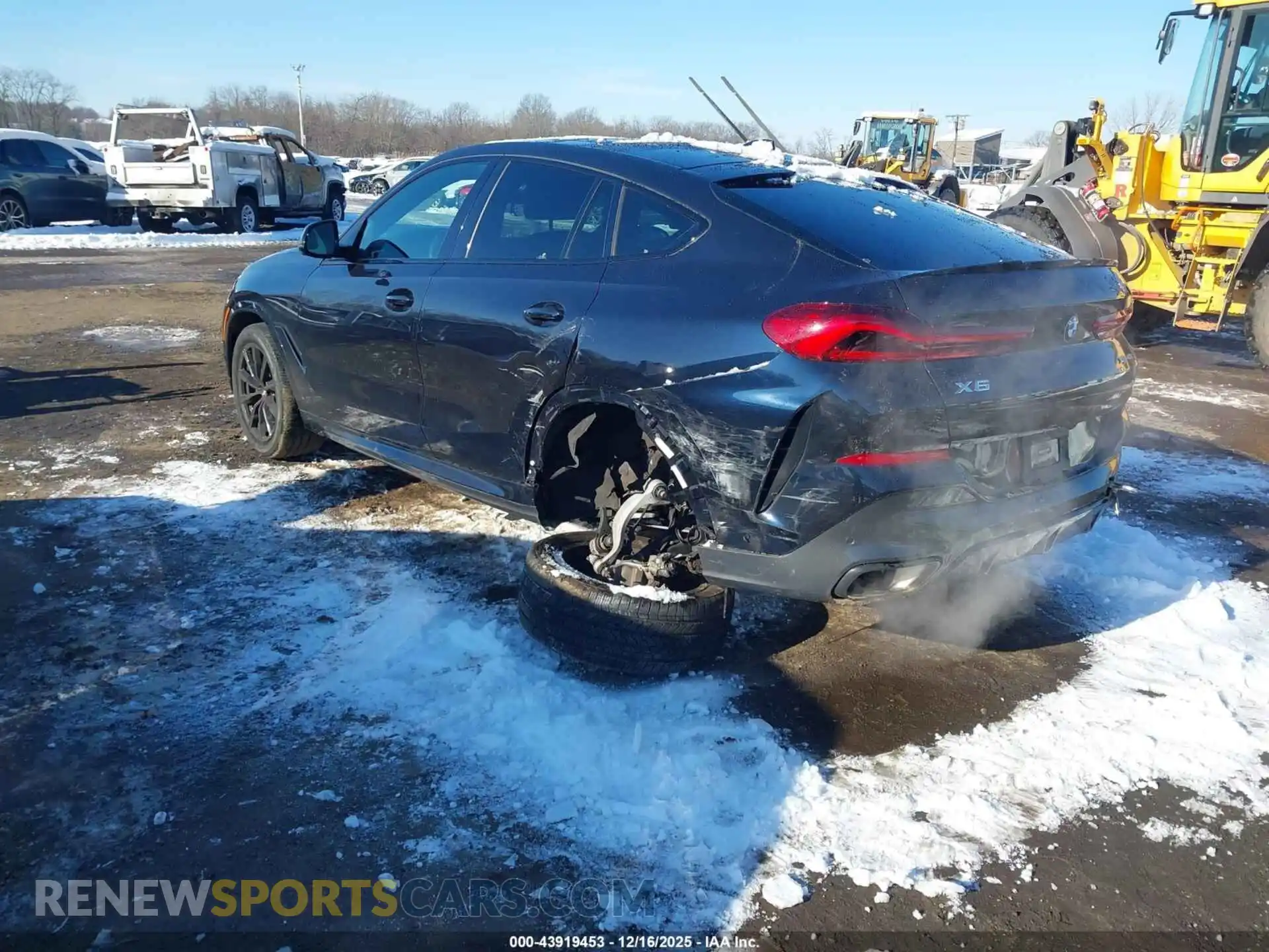 3 Photograph of a damaged car 5UXCY6C06P9P90638 BMW X6 2023