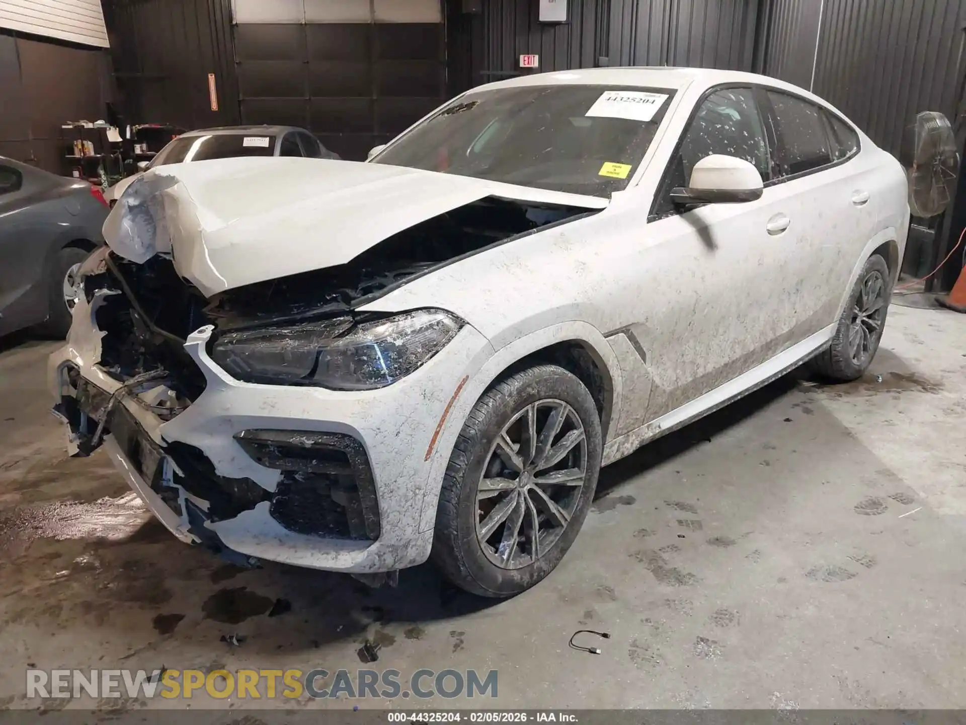 2 Photograph of a damaged car 5UXCY6C06P9R42532 BMW X6 2023