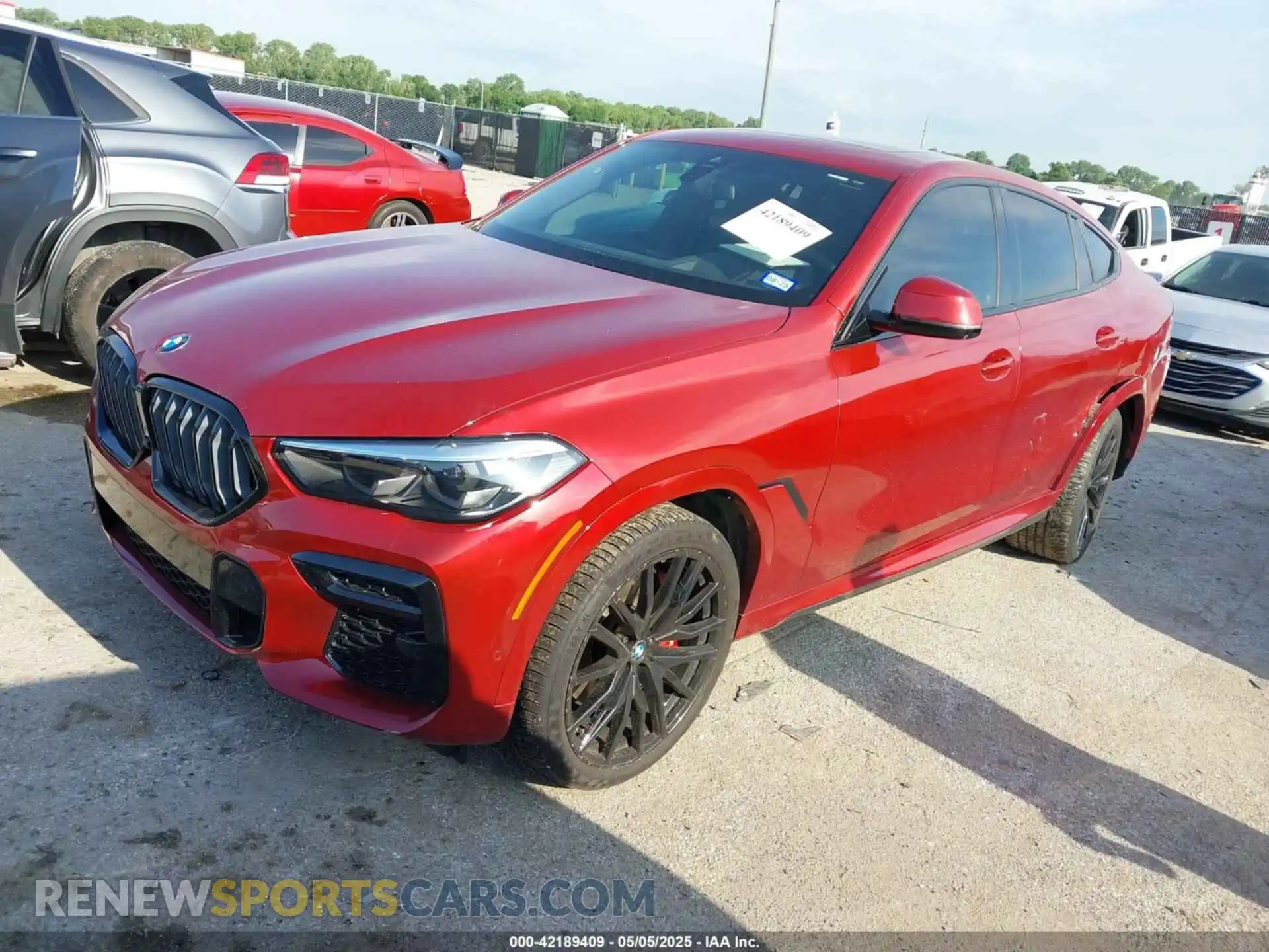 2 Photograph of a damaged car 5UXCY6C07P9N62566 BMW X6 2023