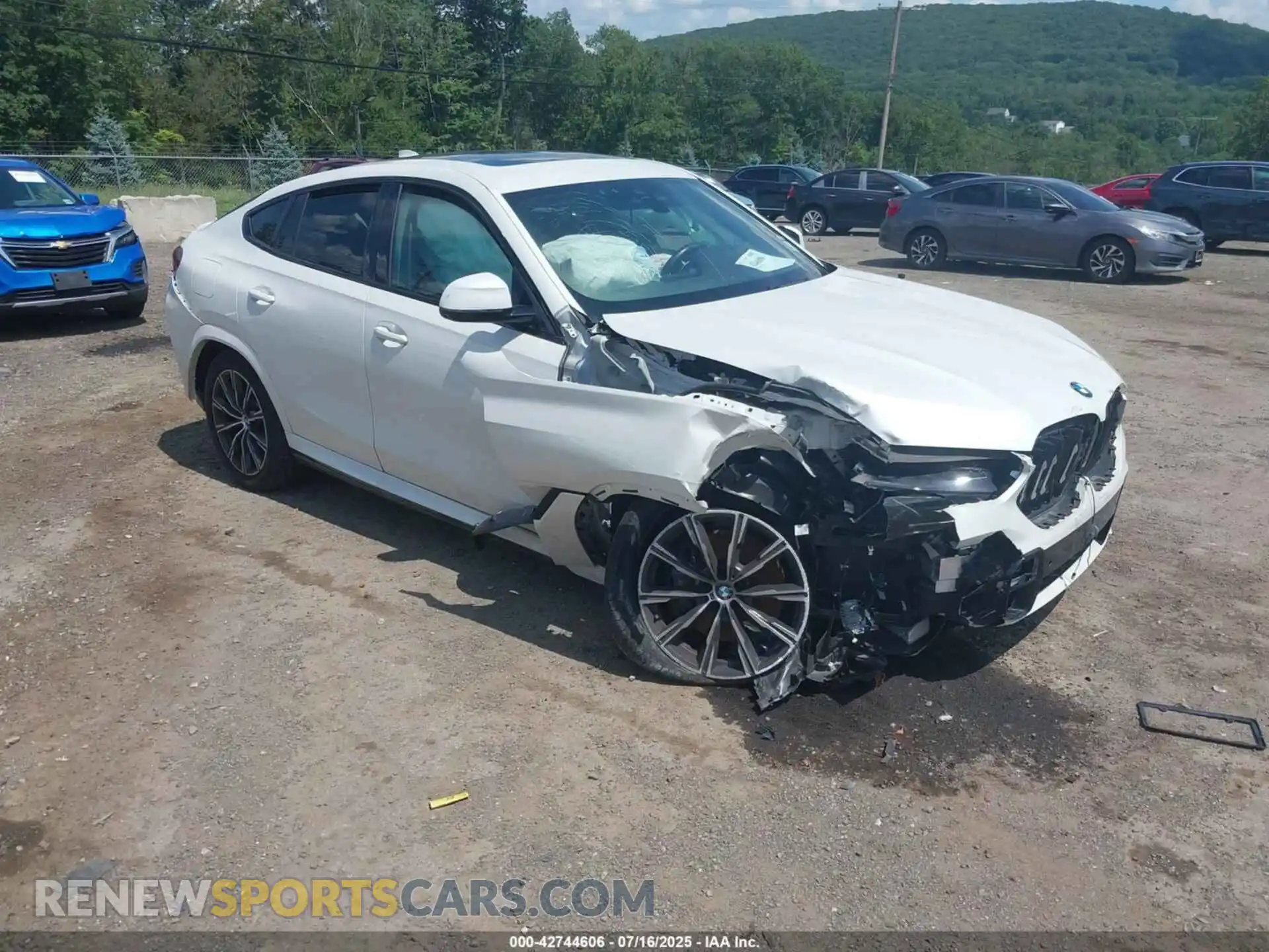 1 Фотография поврежденного автомобиля 5UXCY6C07P9N73406 BMW X6 2023