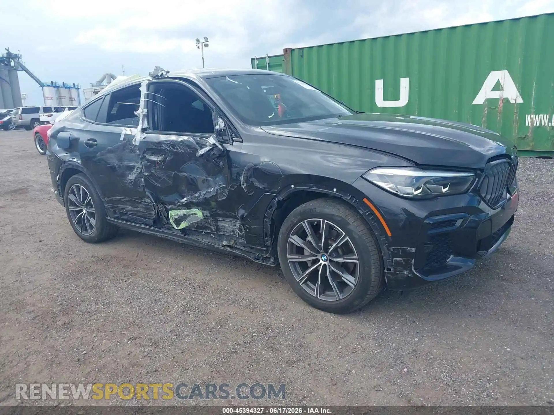 1 Photograph of a damaged car 5UXCY6C07P9R02878 BMW X6 2023