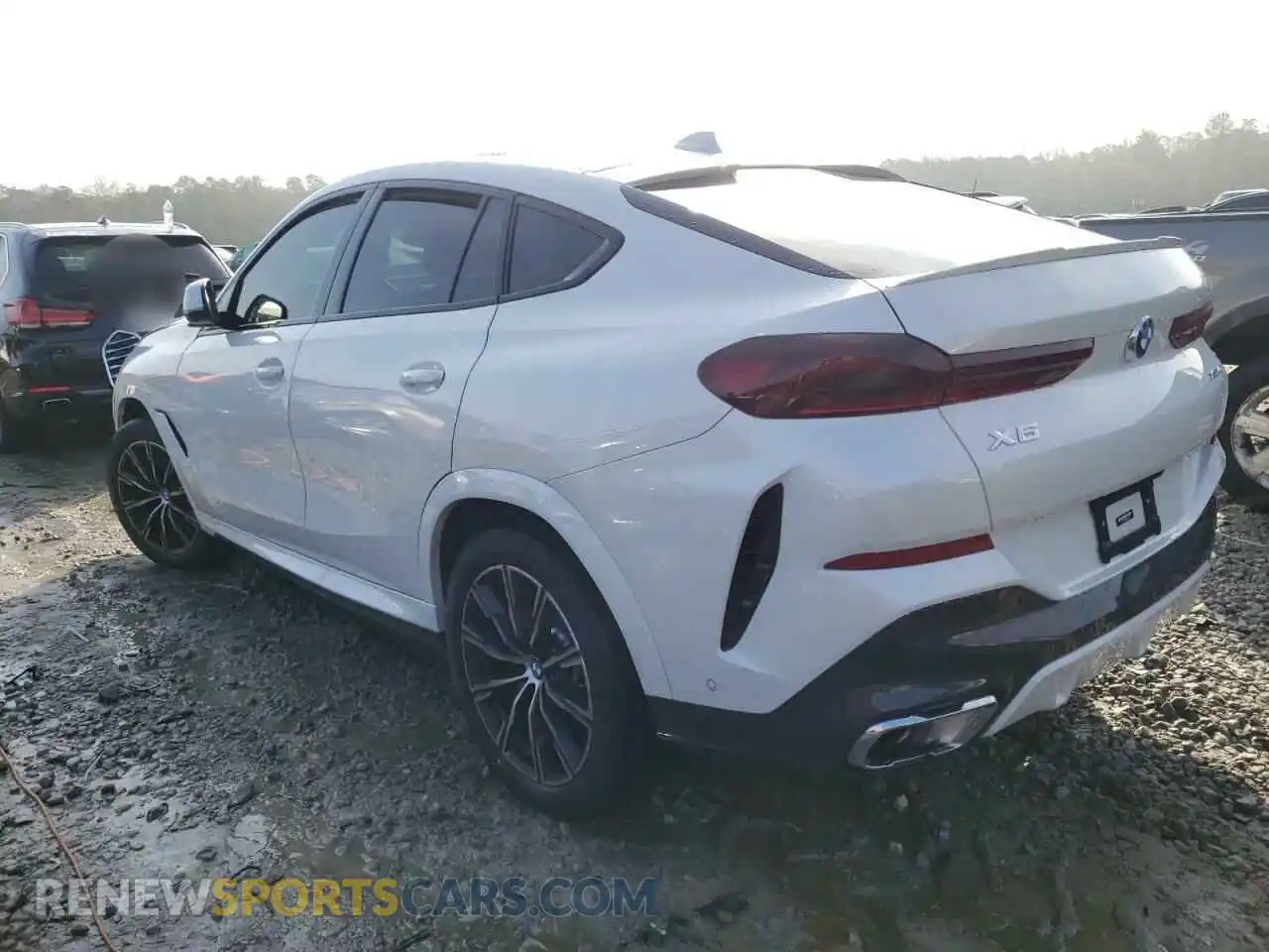 2 Photograph of a damaged car 5UXCY6C09P9N57093 BMW X6 2023