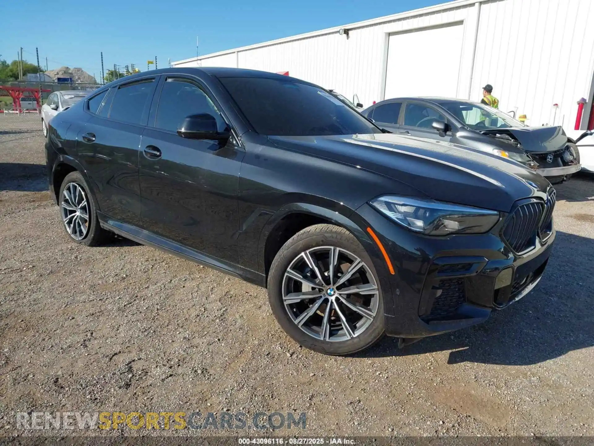 1 Фотография поврежденного автомобиля 5UXCY6C09P9P42776 BMW X6 2023