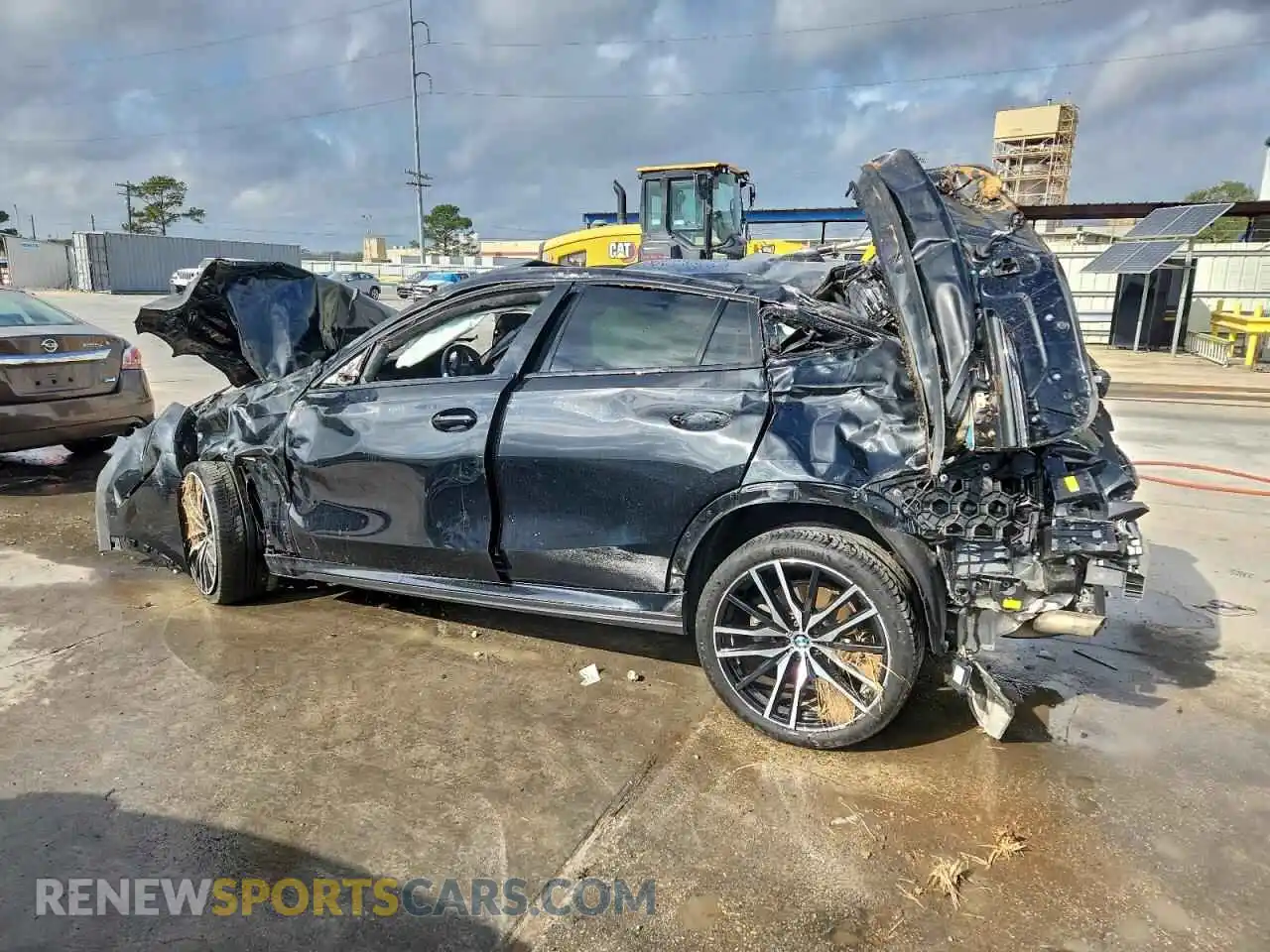2 Фотография поврежденного автомобиля 5UXCY6C09P9P95736 BMW X6 2023