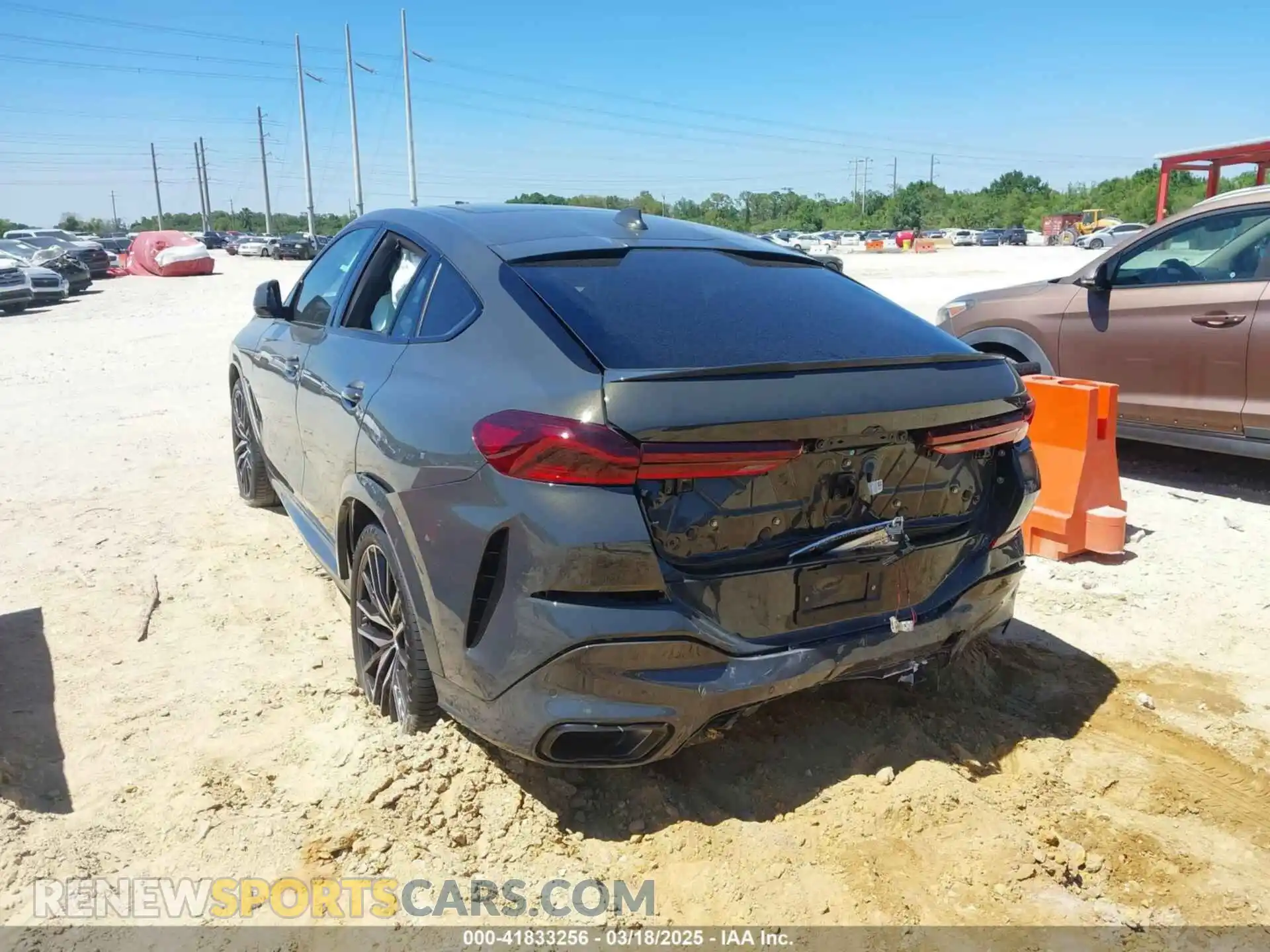 3 Photograph of a damaged car 5UXCY8C00P9P74785 BMW X6 2023
