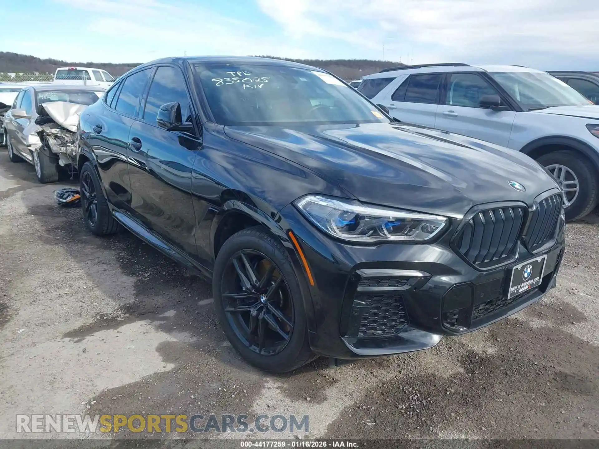 1 Photograph of a damaged car 5UXCY8C03P9N45341 BMW X6 2023