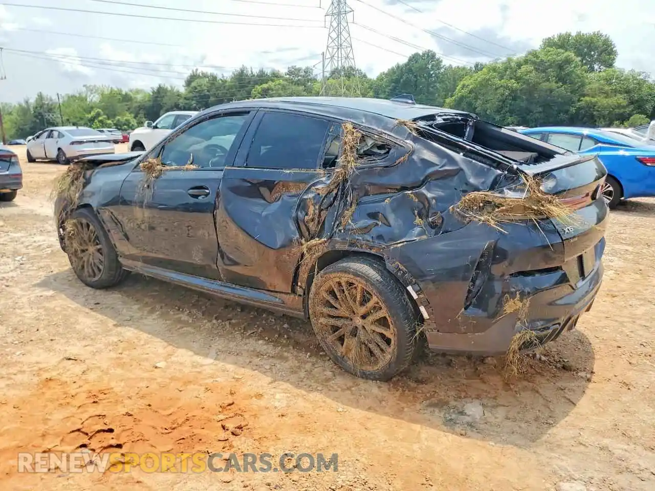 2 Photograph of a damaged car 5UXCY8C09P9P62909 BMW X6 2023