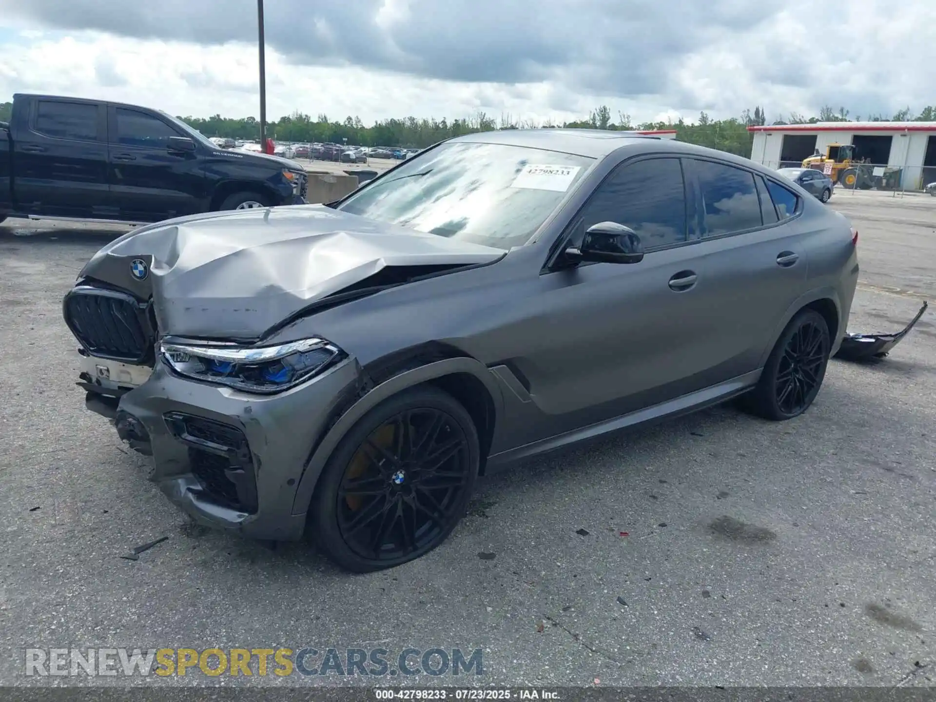 2 Фотография поврежденного автомобиля 5UXCY8C09P9R14283 BMW X6 2023